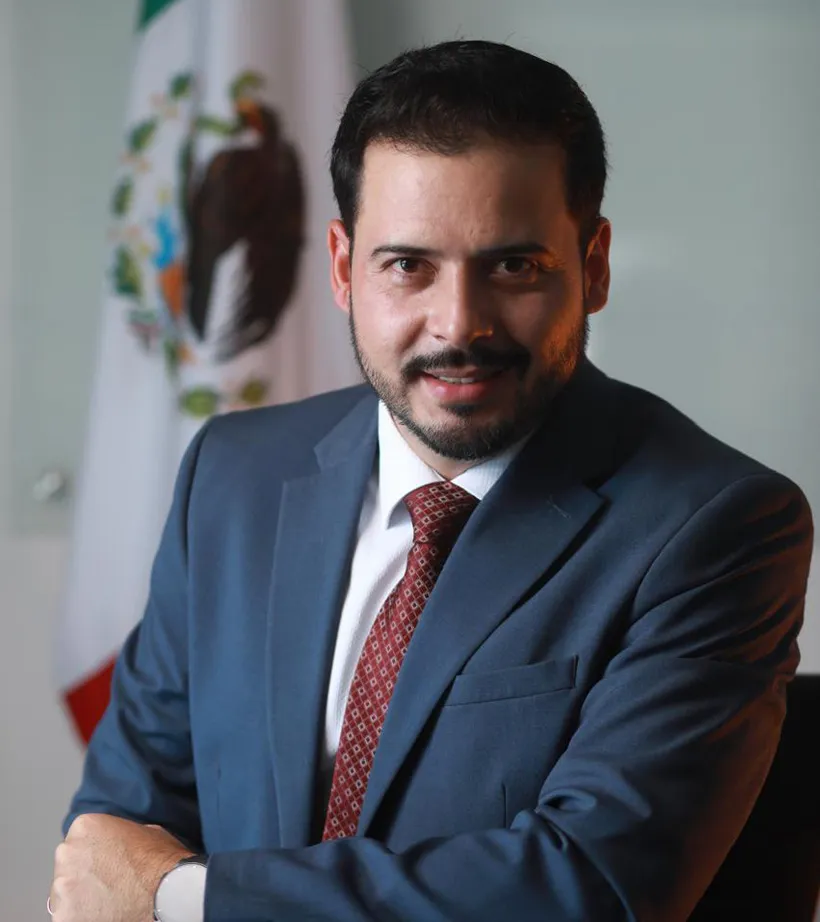 Lic. Isaac Alcocer
